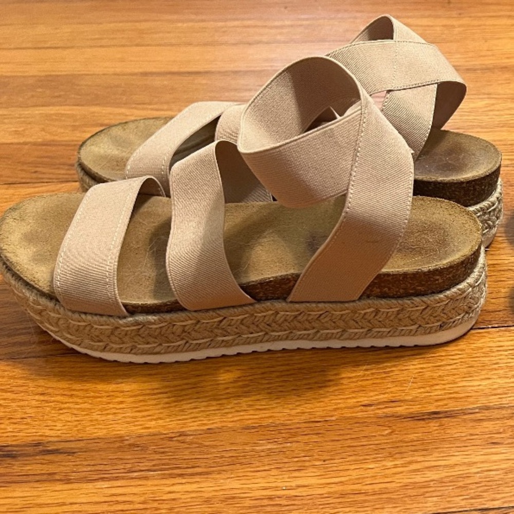 Steve Madden platform sandals, size 8.5